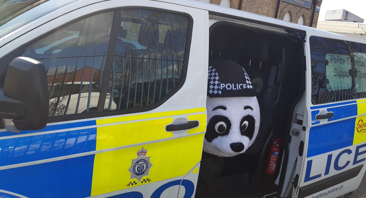 WeaverCuddPol's tweet photo. EXCITING NEWS look who's in transit to Northwich LPU ๐ผPC PANDA๐ผ
๐ผPC PANDA is having a little nap ready for tomorrow's event at PETTY POOL COLLEGE.
๐ฎโโ๏ธPCSO Michelle
#communityengagement
#PCPANDA https://t.co/zCloY5gTZI