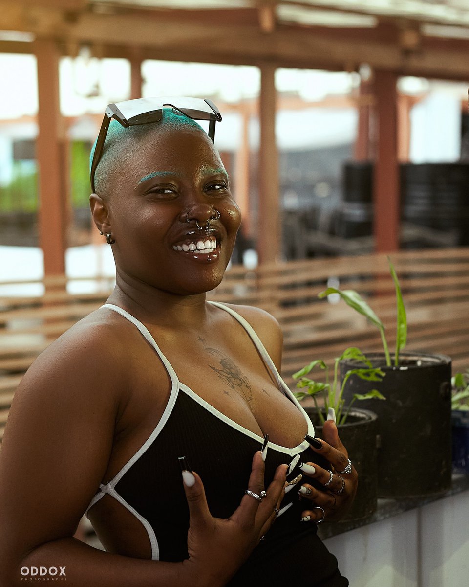 _oddox's tweet photo. Time with Nessa Naj 
👱🏾‍♀️ @Purple_adictt 
📸 @_oddox https://t.co/h5eiIRF8hK