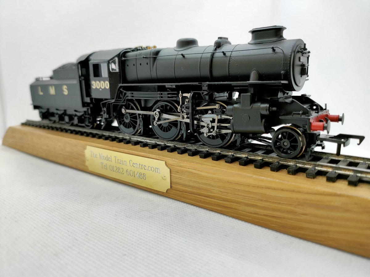 ModelTrainCntr's tweet photo. The Model Train Centre's Deal of the week!

Bachmann LMS Ivatt Class 4MT 32-575A

RRP - £139.95

Our price - £115

Shop now - https://t.co/VuVHIR804W https://t.co/BeKwDtdTkX