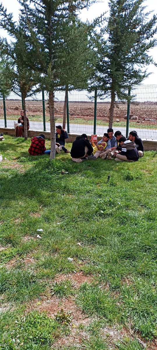 Her kitap bir okyanustur…
Kütüphane haftası etkinlikleri kapsamında okulumuzda kitap okuma saati düzenlenmiştir. Emeği geçen öğretmen ve öğrencilerimize teşekkür ederiz.