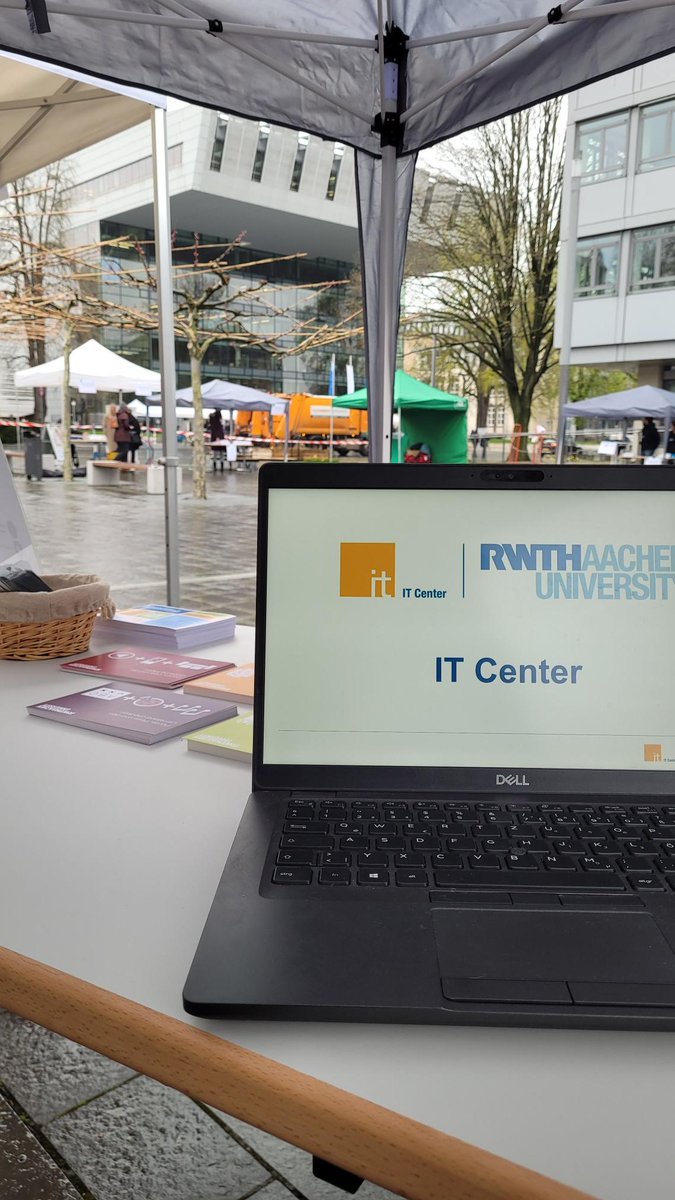 ITCenterRWTH's tweet photo. Das IT Center der @RWTH live für euch auf der Welcome Week.🙌
Kommt vorbei am SuperC!🧡

#RWTHWelcomeWeek
***

The IT Center of @RWTH live for you at the Welcome Week.🙌
Come by at SuperC!🧡

#RWTHWelcomeWeek https://t.co/bBuHioXiSE