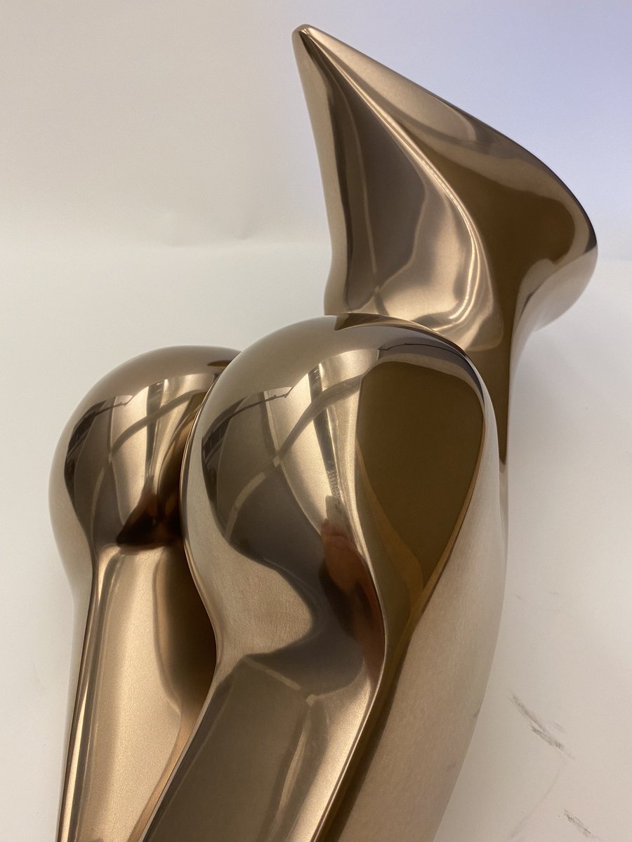 “Art is a matter of the heart”
Bronze sculpture by Judith Walland, Limited edition of 8.