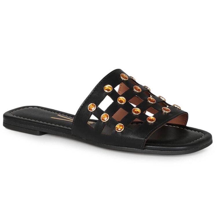 SuedeGh's tweet photo. ✨✨Just In

Pelica Black Slides with Studs

Available in 36//37//38//39//40
Gh¢180.00
.
.
.
#suedegh #vizanno #slides #black #comfort #durability #studs #staysafe #suedeforyoursole https://t.co/a3nYL6mR6e