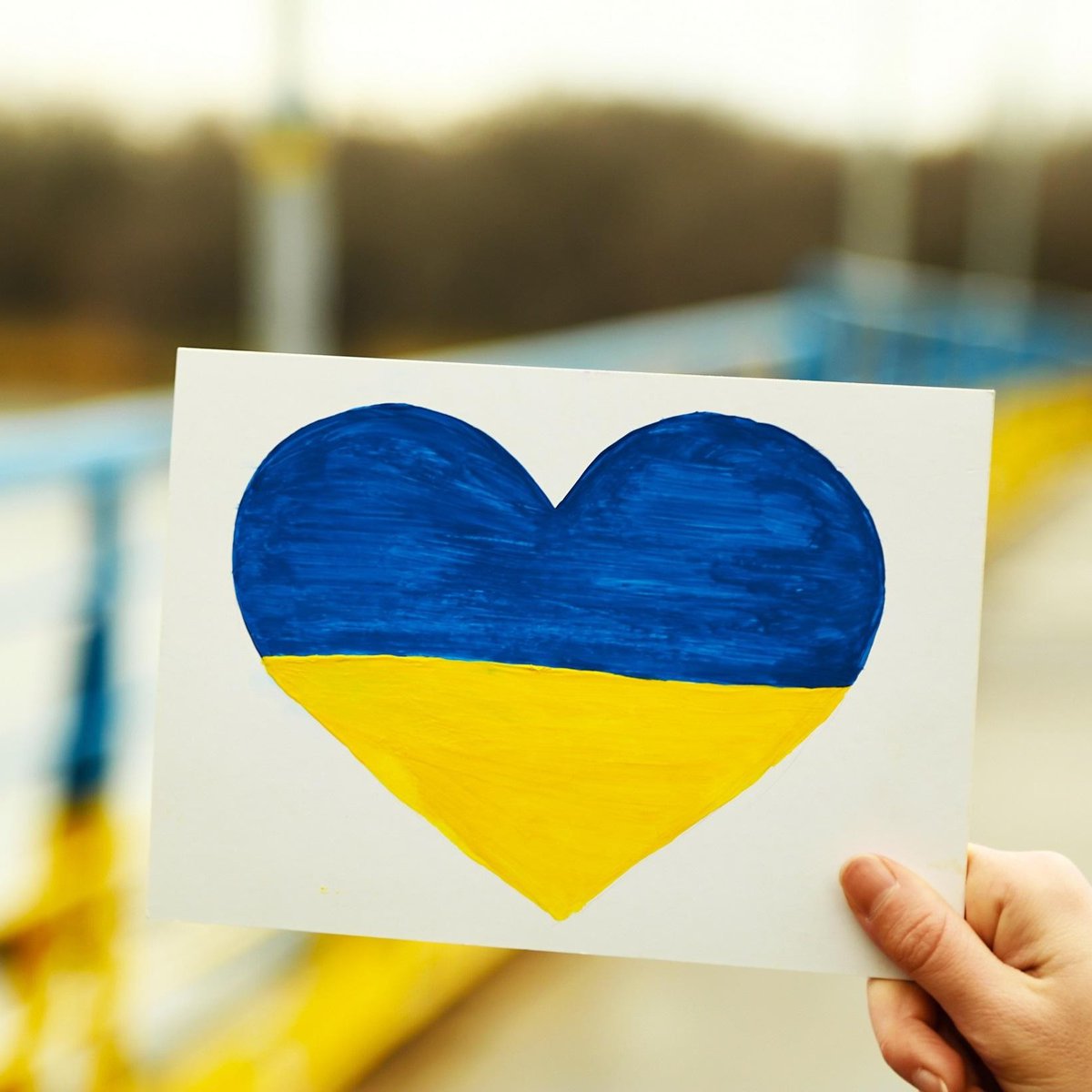 Keusote on varautunut Ukrainan sodan vaikutuksiin. Tarjoamme apua ja tukea, kun maailman tilanne aiheuttaa huolta ja ahdistusta. Huolehdimme myös Ukrainan pakolaisista tarjoamalla tarpeelliset sosiaali- ja terveyspalvelut. keusote.fi/ukraina/ #Ukraina #sota #Keusote