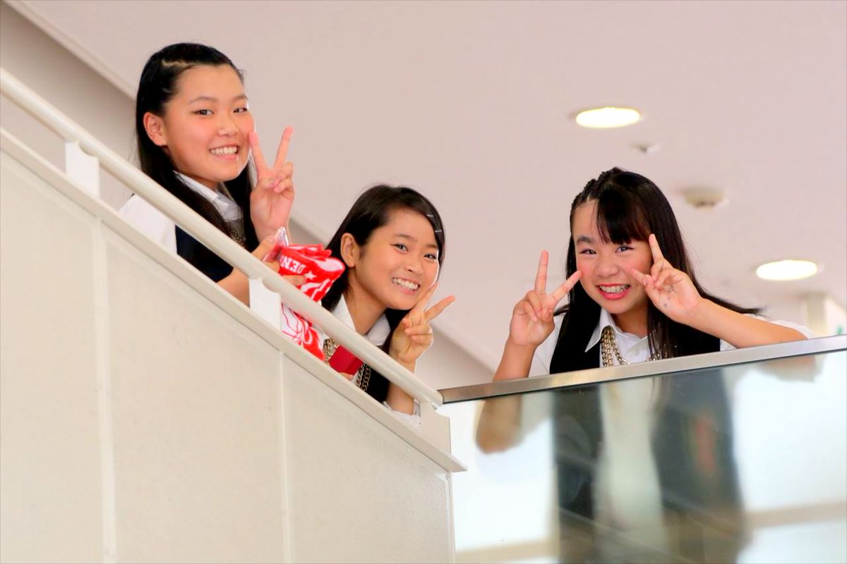 KANEP25's tweet photo. @doee_arata05 あーちゃんは、DOEEの「SNS大臣」として、コロナ禍でも止まらずに、SNSで活動をし続けてくれたよね。
そして、大運動会も実現!
いつもポジティブだった、あーちゃん。
元気の源だったね。
ありがとう。
DOEEへの想いは、最後の社説で綴りました。
大好きなDOEE。
輝く未来へ!
#DOEE https://t.co/tTzhFtx4EC