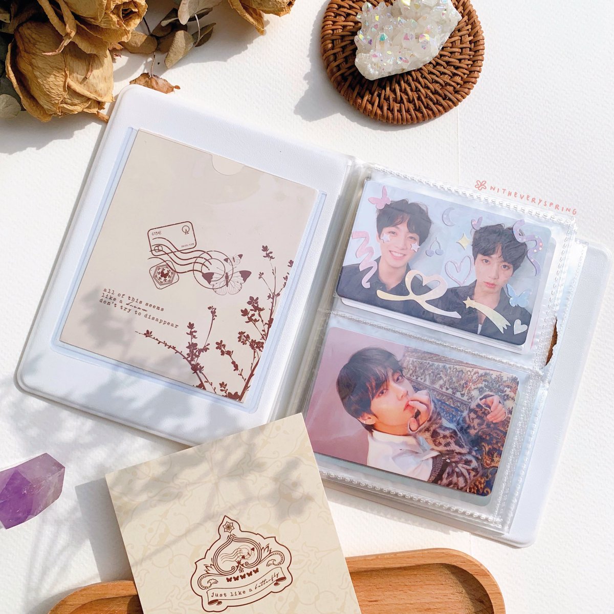 witheveryspring's tweet photo. 🦋 BUTTERFLY COLLECT BOOK / PHOTOCARD BINDER ~ :･ﾟ✧ 

this will be up in my april launch! deets soon 💭 an A6 version will also be available ~ pics ⬇️

pls help to RT! 💗💫 https://t.co/VmMa1KmFiy