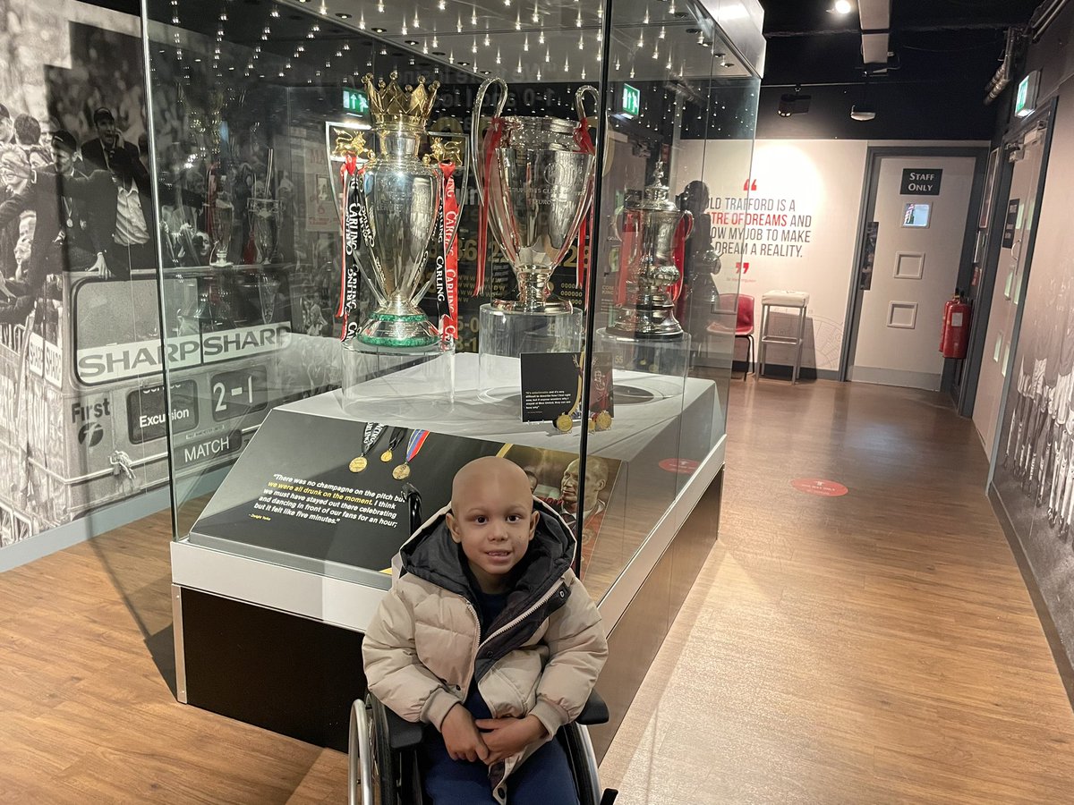 I think it’s been leaked , it was supposed be kept under wraps till the summer . <a href="/Riverthechamp/">R✝️verthechamp RR7🧤🧤🧤</a> has been appointed the new <a href="/ManUtd/">Manchester United</a> boss . Bringing the glory days back , spreading the love of football , they don’t call me mini pep for nothing you know 👩‍🦲👩‍🦲👩‍🦲👩‍🦲👩‍🦲