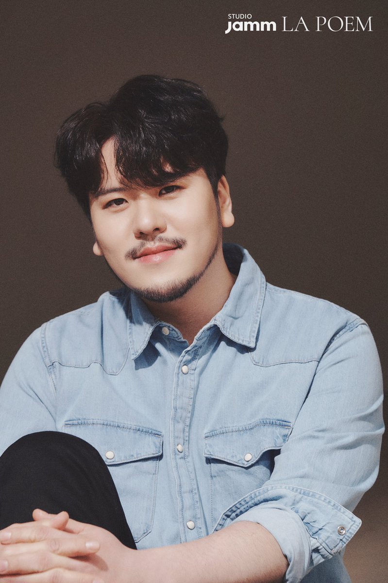 official_lapoem's tweet photo. #LAPOEM X #STUDIOJAMM
라포엠의 세 번째 프로필 사진을 공개합니다💖💖
#라포엠 #스튜디오잼 #WelcomeLAPOEM #WelcomeLAVIEW
#유채훈 #박기훈 #최성훈 #정민성
#YouChaehoon #ParkKihun
#ChoiSunghoon #JeongMinseong https://t.co/yJA1gMX264