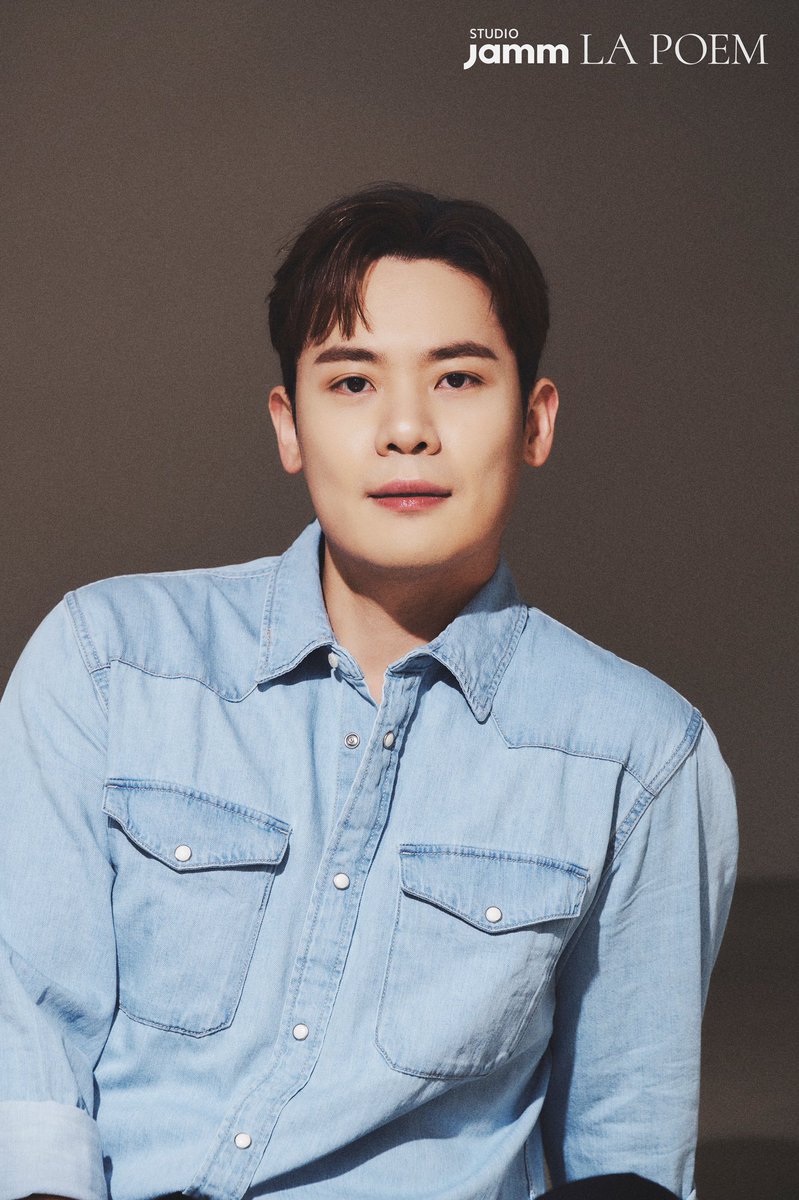official_lapoem's tweet photo. #LAPOEM X #STUDIOJAMM
라포엠의 세 번째 프로필 사진을 공개합니다💖💖
#라포엠 #스튜디오잼 #WelcomeLAPOEM #WelcomeLAVIEW
#유채훈 #박기훈 #최성훈 #정민성
#YouChaehoon #ParkKihun
#ChoiSunghoon #JeongMinseong https://t.co/yJA1gMX264