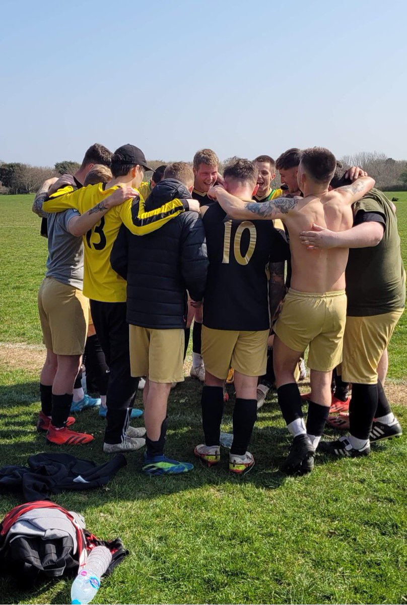 will_bonney's tweet photo. We’re going to a final! https://t.co/Vy5I61aJdA