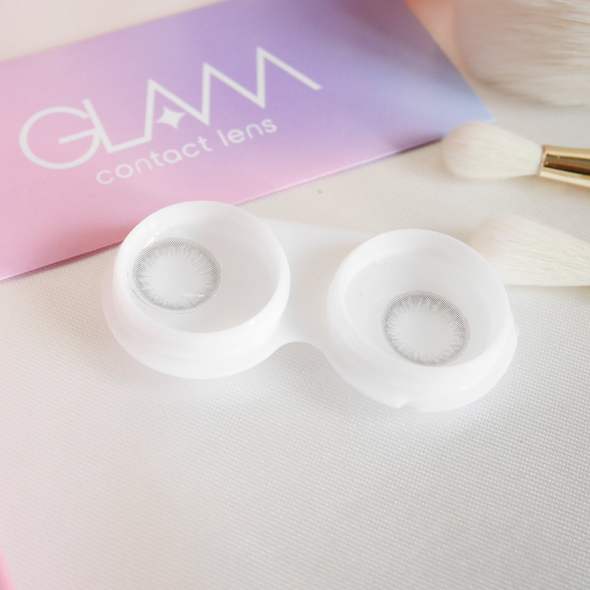 MooMooKhunn's tweet photo. สวยมากก ตาแบบส๊วยย Glam Contactlens สีนี้สวยมากเลยค่ะทุกคน ไซส์พอดีกับตา ใส่สบายมากก แต่งหน้าเบาก็ดูมีอะไรมากขึ้น และที่ชอบสุดคือ Glam เขานำ Technology Hyaluron มาอยู่ในเลนส์ เพื่อเพิ่มความรู้สึกที่ดีขึ้นใส่ได้สบายยาวนานตลอดวัน
#Lookglam #glamcontactlens https://t.co/EZEUVMPNTj
