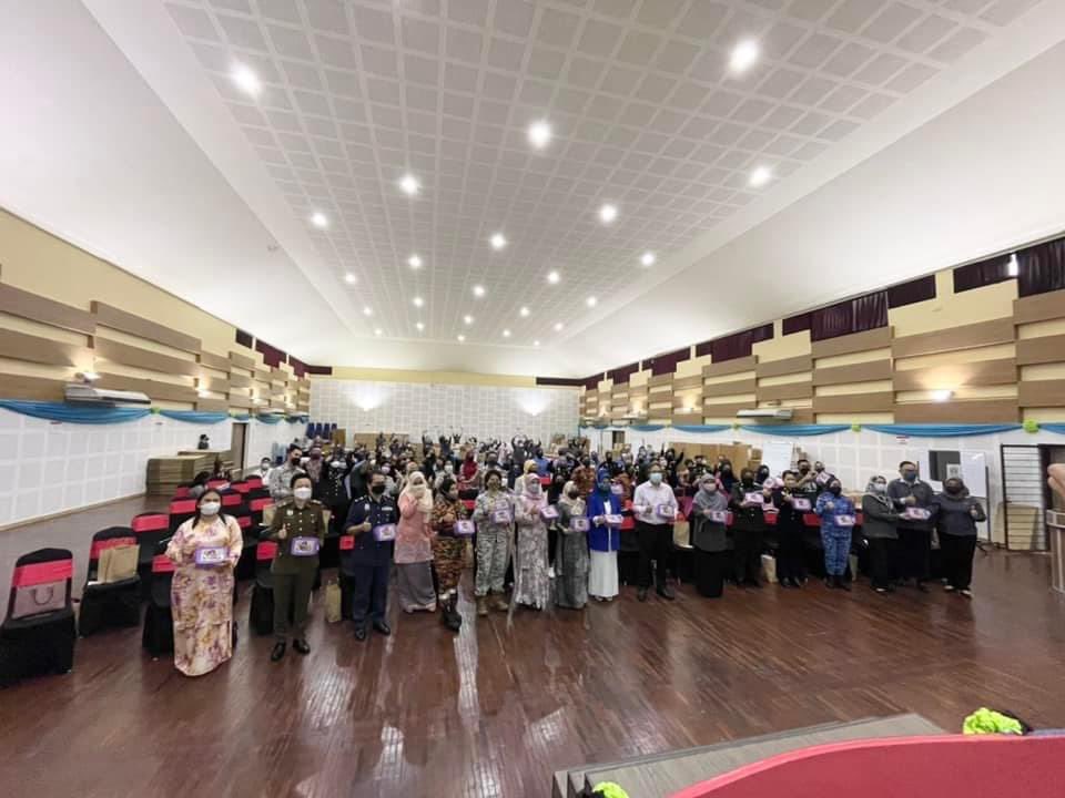 RELA Daerah Padawan tweet media