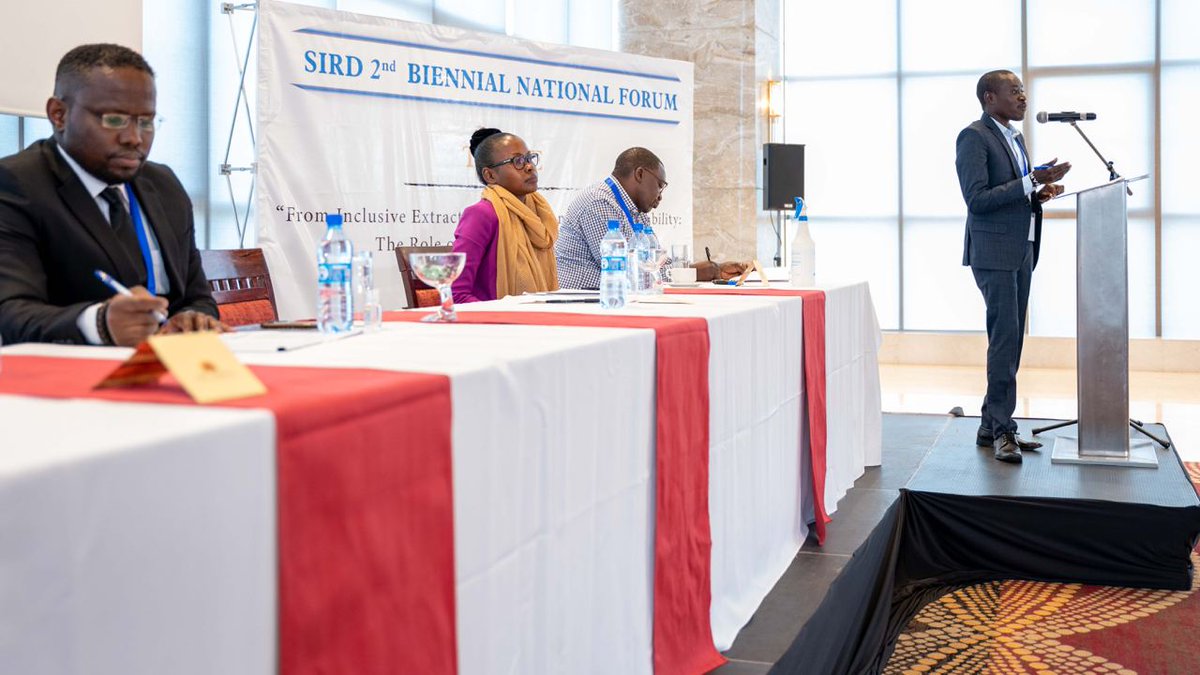 InSird's tweet photo. Delegates and guests listened in on the presentation by the National Ministry addressed by Justus Omollo on the priorities in Climate Transitioning and Gender Equality in Climate change. https://t.co/xqq9eZ8ZlE