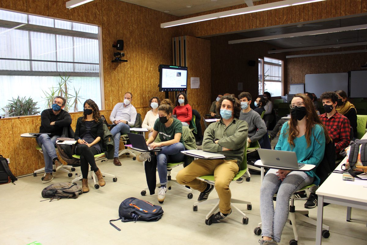 ICTA_UAB's tweet photo. El proyecto #OPAL🌊se reúne hoy para poner en común los resultados preliminares de la investigación realizada hasta ahora por el @ICTA_UAB y la @UPCTnoticias 

¿Quieres saber de qué va el estudio?
#contaminacion #marmenor #lagunascosteras #Mediterraneo

👉https://t.co/SFOQWLELGy https://t.co/CLQLSIdlL4