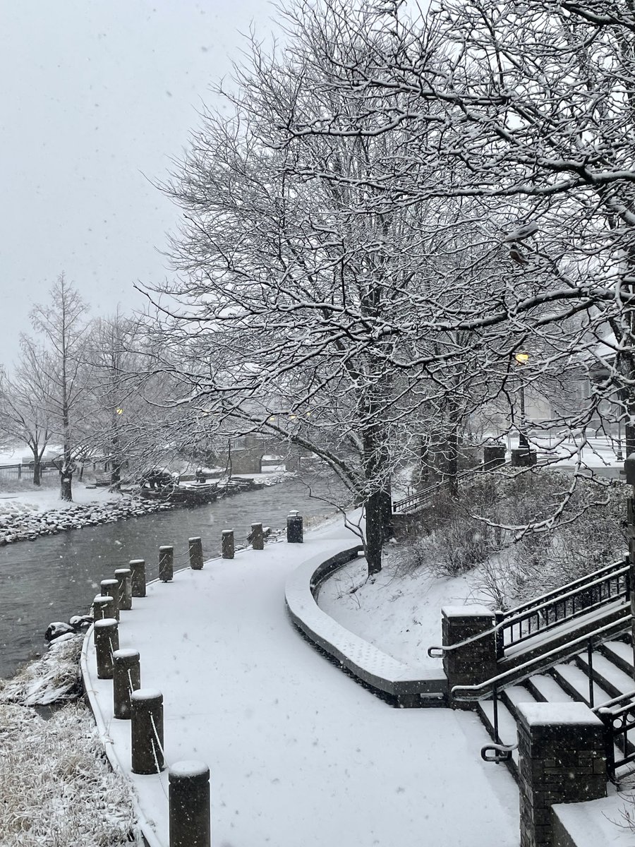 CityofWaukesha's tweet photo. Happy Spring!
#Waukesha #LifeinWisconsin #WisconsinSpring https://t.co/EgsyQKOkwc