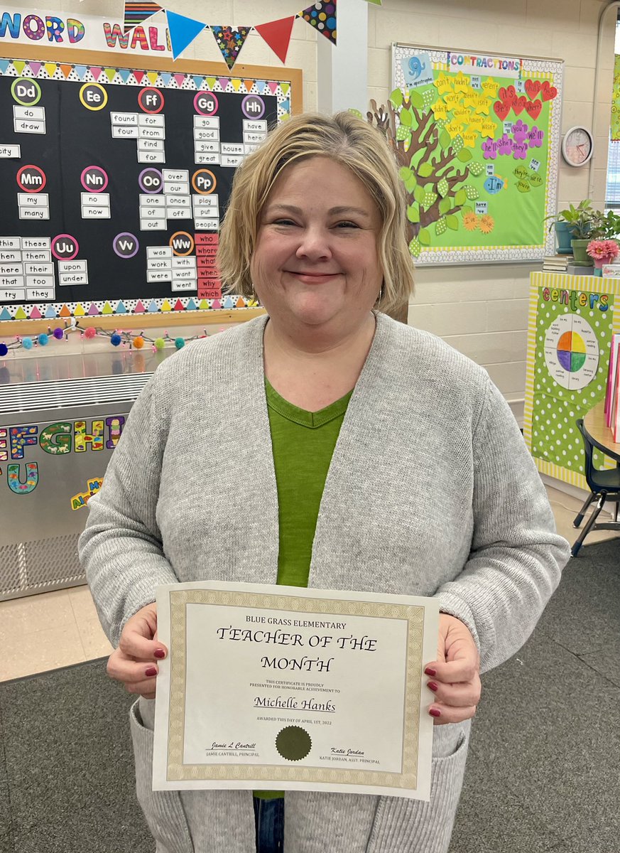 Blue Grass Elementary (@bluegrass_k5) on Twitter photo Congratulations to Mrs. Hanks for being named Blue Grass Teacher of the Month! ๐ #hanksrocks <a href="/KnoxSchools/">Knox County Schools</a> @CantrillJamie <a href="/CADowell1/">Christy Dowell</a> <a href="/katiewheeler06/">Katie Jordan</a> Congratulations to Mrs. Hanks for being named Blue Grass Teacher of the Month! ๐ #hanksrocks <a href="/KnoxSchools/">Knox County Schools</a> @CantrillJamie <a href="/CADowell1/">Christy Dowell</a> <a href="/katiewheeler06/">Katie Jordan</a>