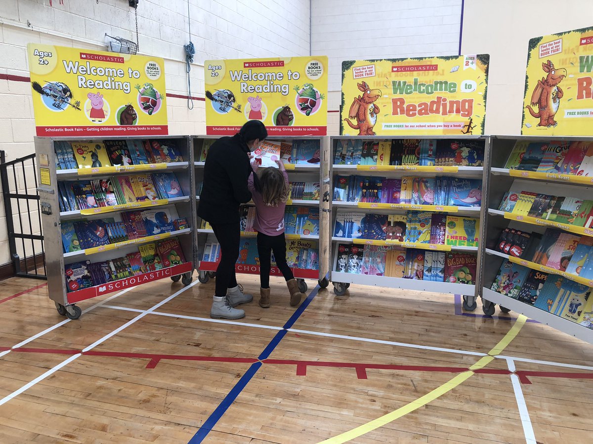 ThereseALove's tweet photo. @ScholasticIre We are ready in Conna for our bookfair! #shareyourfair https://t.co/jiflXxAXV8
