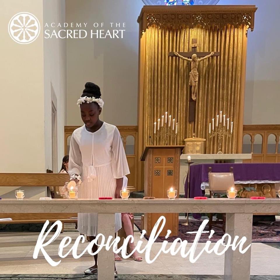 SacredHeartMI's tweet photo. As #Lent continues, our Grade 4 #LSGazelles received the sacrament of Reconciliation for the first time. This is always a special event for students and their families in our most sacred space at sunset. #ASHDifference (More photos @ Facebook & Instagram) https://t.co/VLb3VxKjaT