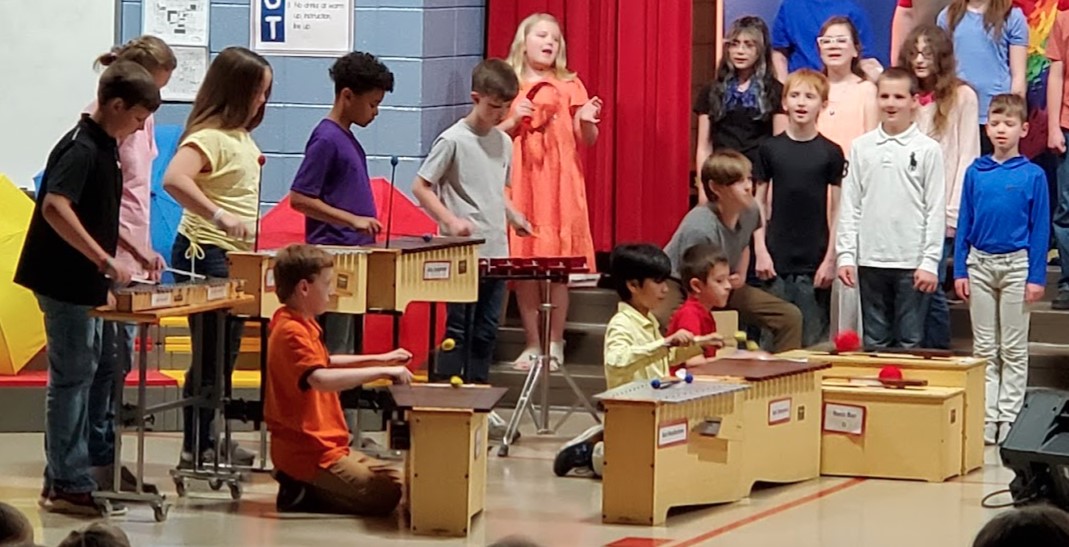 East Calloway Elementary recently held their spring music concert with 4th and 5th grade students. The students were incredible and it was their first concert since December 2019! Congrats to our students and their teacher, Todd Terry! #callowayschools