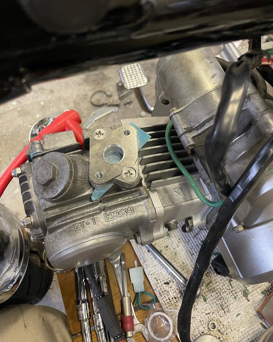 8eight57117755's tweet photo. ゴリラもう少しで完成!!
ブレーキ予算状グレードdownしちゃったけど、サポート作り直してクオリティupのはず!!
キャブもセルが邪魔だから向き変えよーっと!!
#4mini
#ゴリラ
#モンキー
#400f
#ディスク
#アルミ
#加工 https://t.co/2eVqZkUOJZ