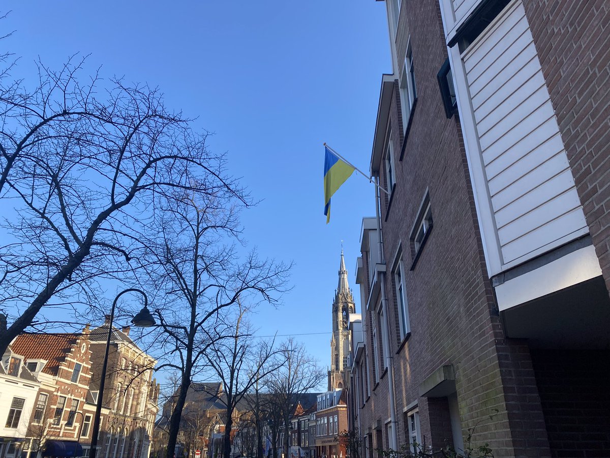 Delftenaren die Oekraïense vluchtelingen opvangen worden op donderdagavond 7 april uitgenodigd voor een #informatiebijeenkomst 🇺🇦De bijeenkomst is in de hal van het Stadskantoor aan het Stationsplein 1 in #Delft en begint om 19.30 uur.
 
Lees meer⤵️
delft.nl/nieuws/informa…