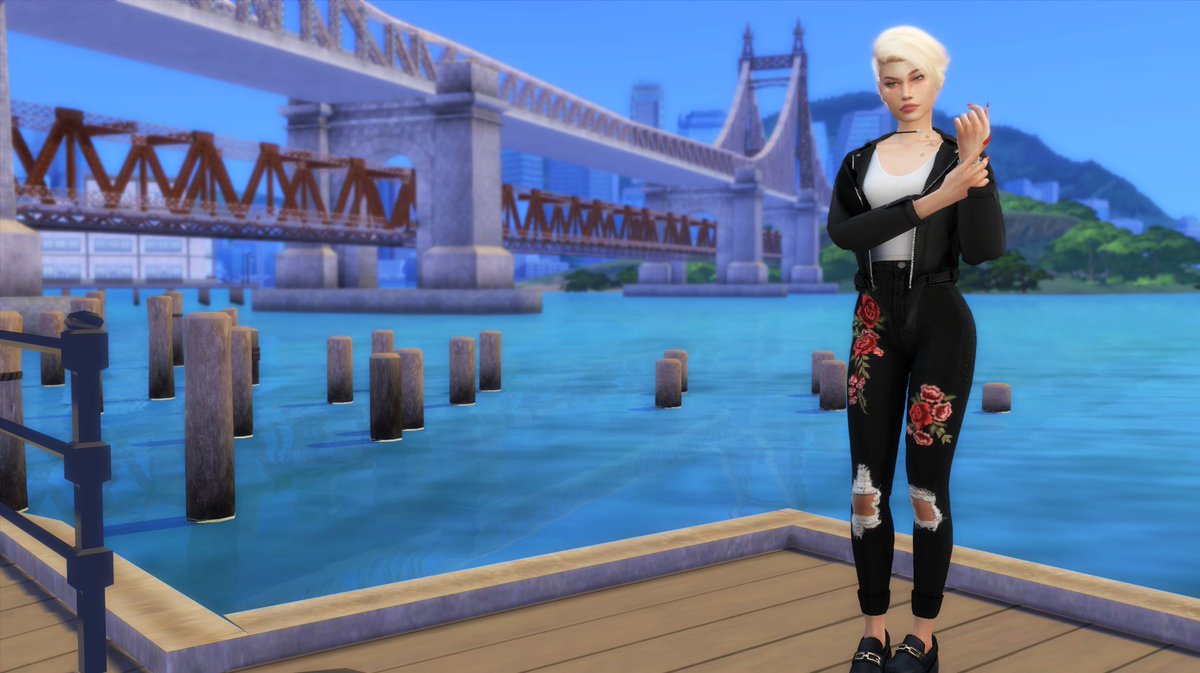 ladynoellsimmer's tweet photo. Nueva en el cas, cómo la llamarías?
#ShowUsYourSims #sims4 #simmer #ccsims4 #ccalpha https://t.co/NihwfRCPD4