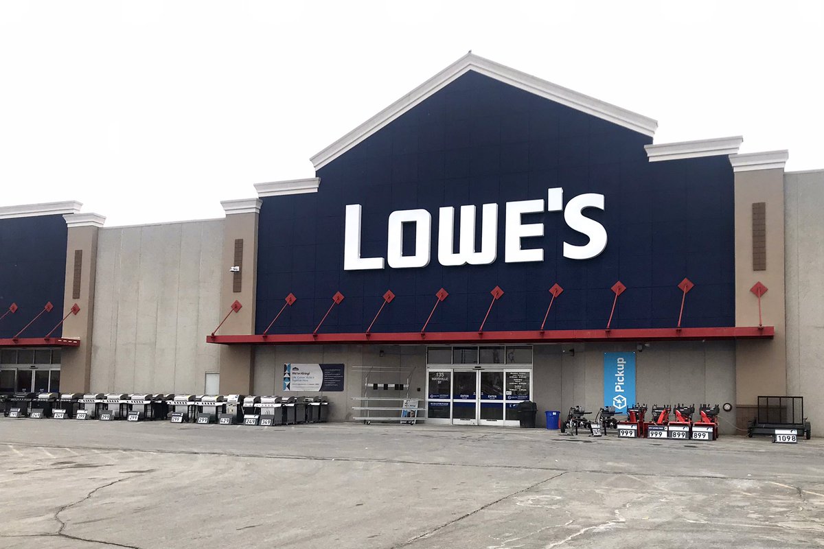Lowes2209's tweet photo. We KNOW the weather in northern Maine is unpredictable to say the very least! So, we are stocked up for anything! Snowblowers, wood splitters OR grills...and plenty of trailers to haul them home with!
#D1282 #lowesofpresqueisle #R18merch #loweslife #lowesfamily #nowhiring https://t.co/buaOhiTBqO