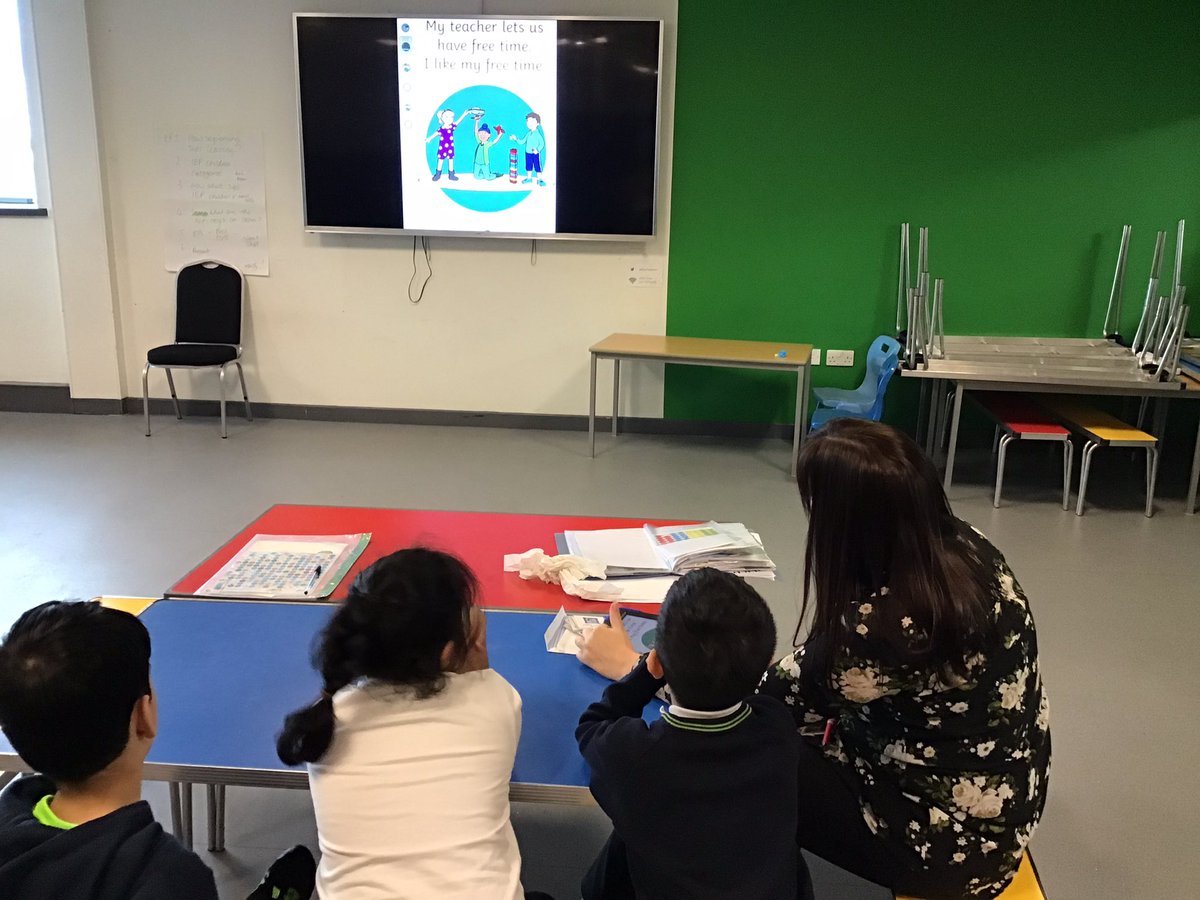 Miss Cardwell tweet media