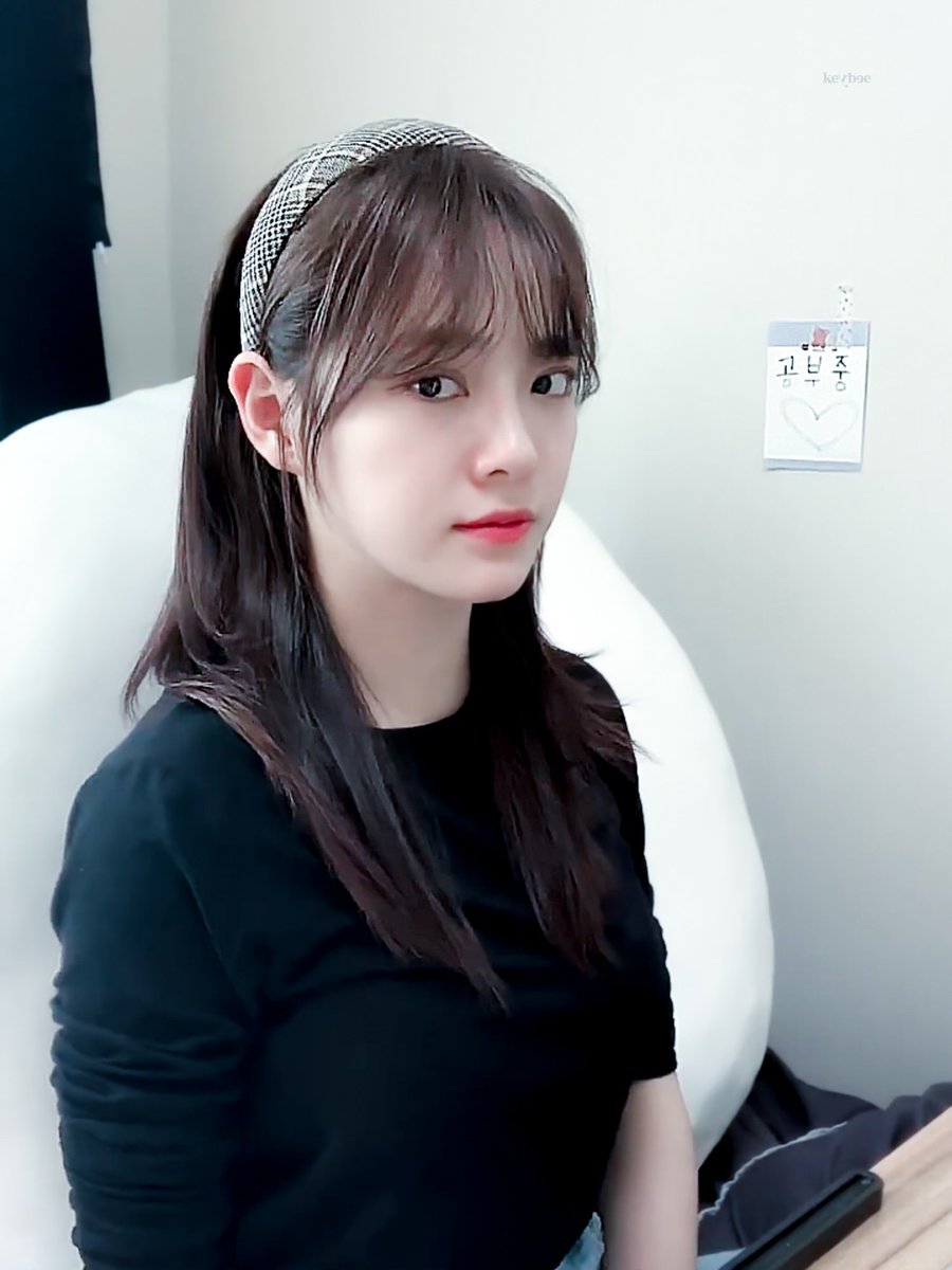 keybee828__'s tweet photo. 220327✨

#김세정 #KIMSEJEONG #SEJEONG #vlive https://t.co/Dq9KC0R0qT