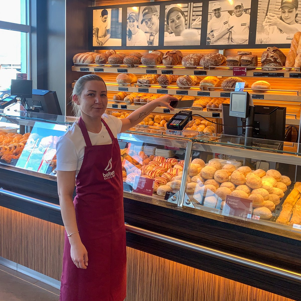 PaymentExpertsD's tweet photo. #Kontaktlos Bezahlen ab dem 1. Cent - jetzt auch bei Bäckerei Bolten (https://t.co/qVazJuu3pj)  
#Bäcker #Kartenzahlung #Mobilepayment #ab1cent #noCash @girocard #Applepay #Googlepay @MastercardDE @Visa_DE #Dinersclub #Discover #Americanexpress #JCB #UPI @baeckermitkarte https://t.co/gjbXhTZVn6