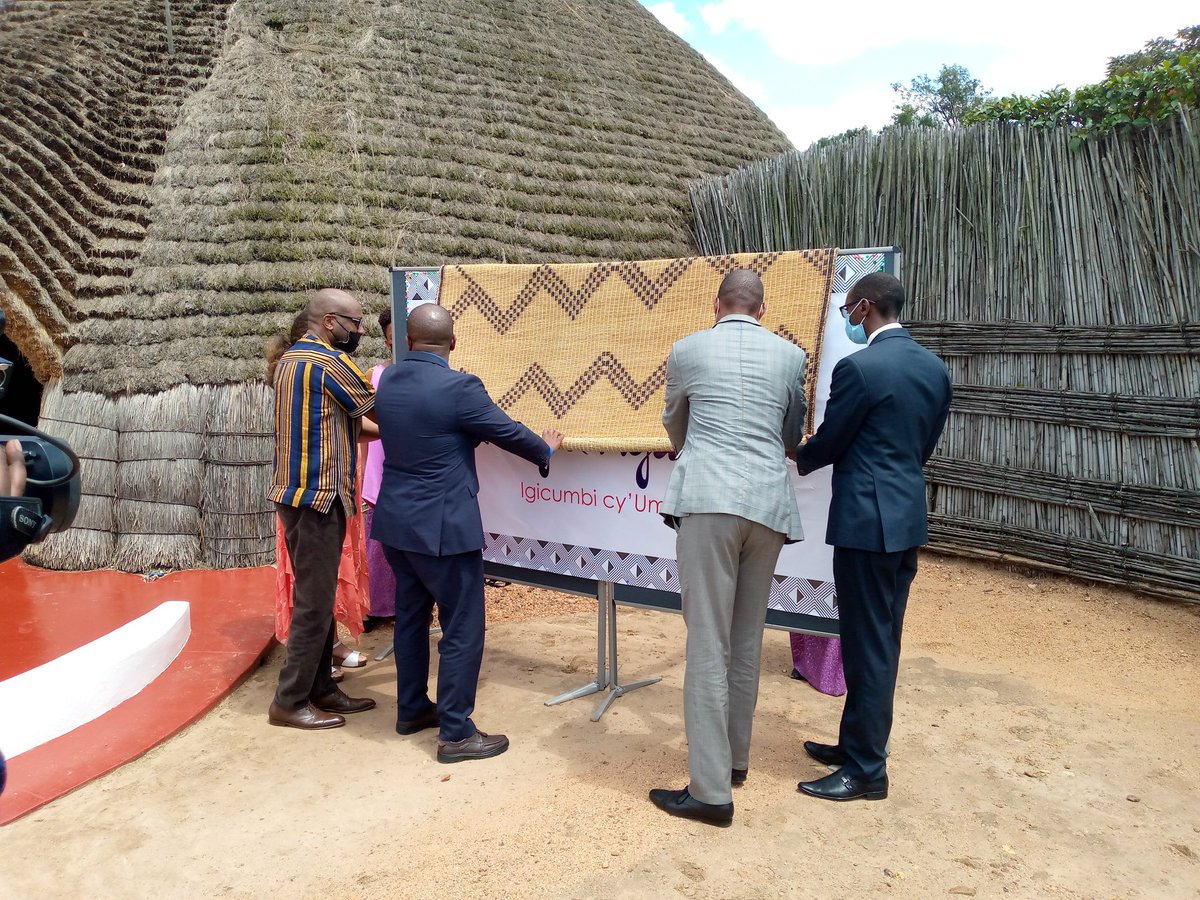 IntekoyUmuco's tweet photo. #Nyanza Destination Management Plan launched today, is a 5 year project aiming at diversifying tourism products in @NyanzaDistrict. This constitutes multiple tourism products already existing and those in pipeline for development as new products. @MasozeraRobert @Erasmen https://t.co/iVCU0LXWoK