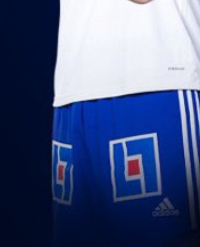 David__Norman's tweet photo. Kan detta stämma? Ska våra shorts se ut såhär? Herregud. https://t.co/Q1CPDjG5RZ