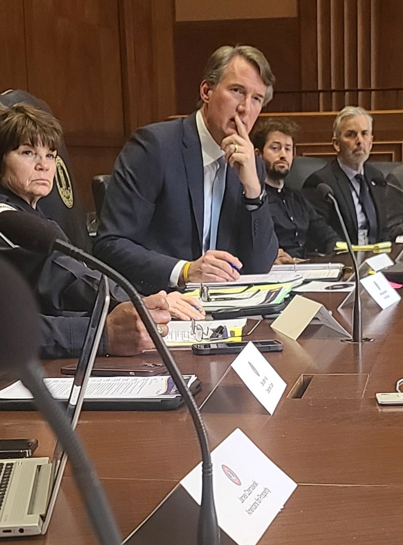 LawSheriffs's tweet photo. Members of the Virginia Law Enforcement Sheriffs participated in a round-table with Governor Glenn Youngkin yesterday to discuss the public safety benefits of facial recognition technology. Concerned citizens also attended to learn the benefits of quickly identifying suspects. https://t.co/Z5dJEEOPoM