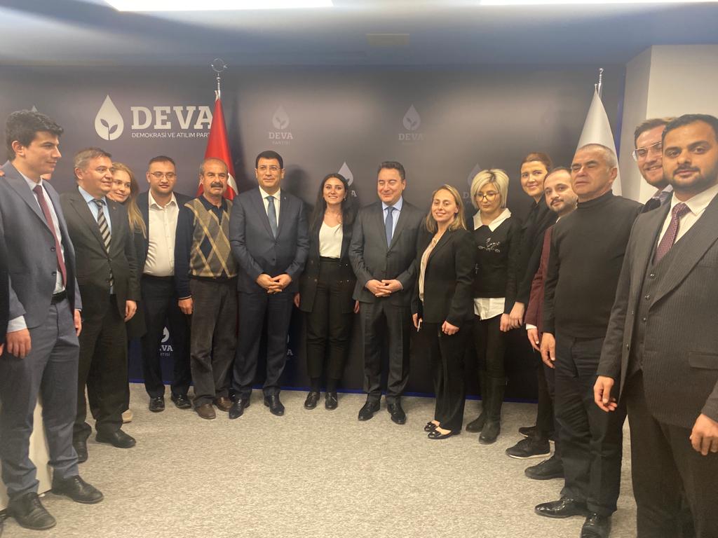 Av.Nezaket Sırım Sümen (@srmnezaket) on Twitter photo İl Seçim İşleri Başkanları toplantı hatırası
#AnkaraSeçimİşleri
#HerSandıktaDevaOlacak
<a href="/alibabacan/">Ali Babacan</a> <a href="/avidrissahin/">Av. İdris Şahin</a> @mtandogan61 <a href="/aliguven_06/">Ali Güven</a> İl Seçim İşleri Başkanları toplantı hatırası
#AnkaraSeçimİşleri
#HerSandıktaDevaOlacak
<a href="/alibabacan/">Ali Babacan</a> <a href="/avidrissahin/">Av. İdris Şahin</a> @mtandogan61 <a href="/aliguven_06/">Ali Güven</a>