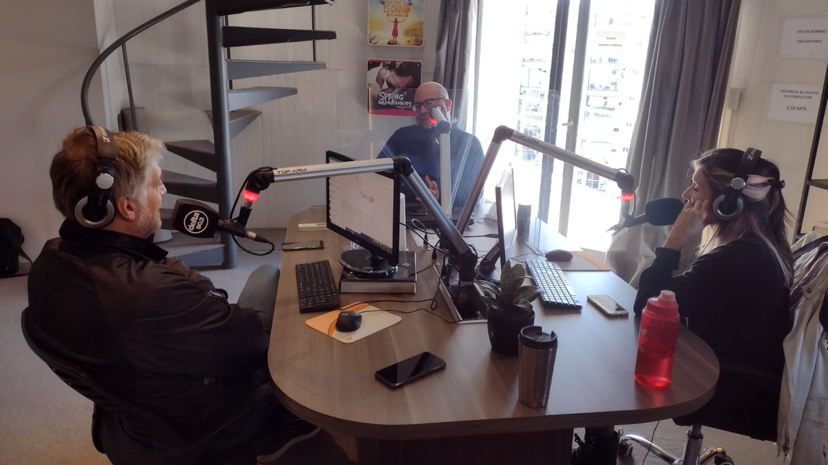 📻 <AIRE> #CiudadanoComún! <a href="/HoracioCabak/">CABAK</a> <a href="/BarbiPerrone/">Barbi Perrone</a> y <a href="/SebasTempone/">Sebas Tempone</a> te hacen compañía hasta las 13hs con la mejor música y los temas más importantes del día!

👉 Estamos en vivo! fmdelta903.com/player/   

👉 Déjanos tu mensaje al 11 3141-5059 walink.co/f80348