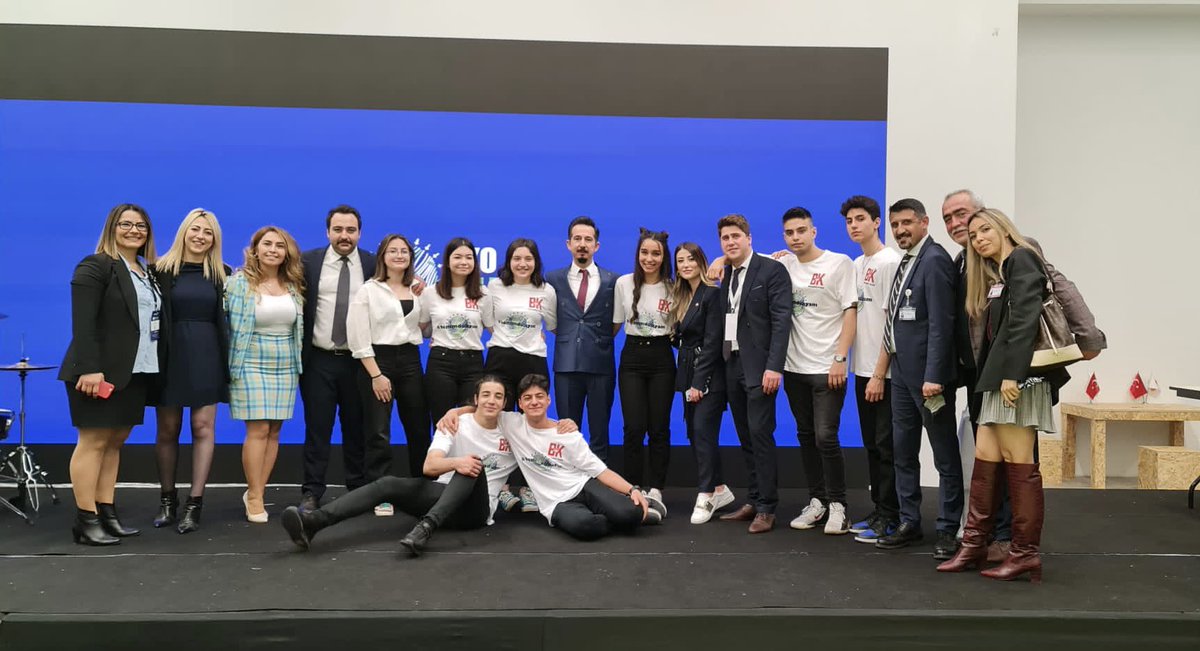 🥇 Eko İklim ile ilgili Söz-Müzik Yarışmasında Kazanan Bahçeşehir Koleji Dr. Burhan KARA Kampüsü 🥳 Değerli Öğretmen ve Öğrencilerimizi tebrik eder başarılarının devamını dileriz. 💙❤️