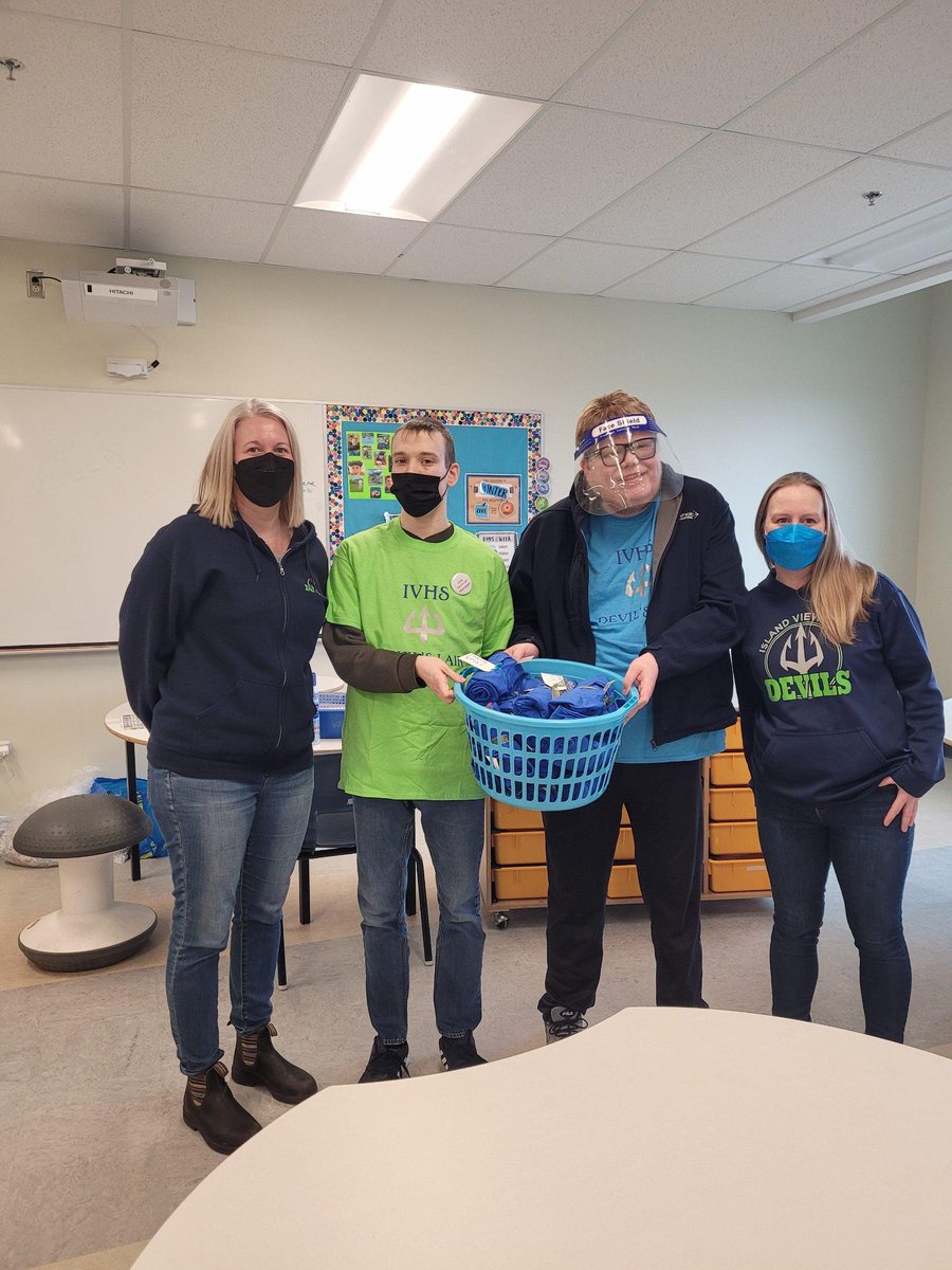 <a href="/islandviewhigh/">Island View High</a> Devil's Lair Manager and Manager in Training getting ready to deliver our biggest order yet to the @HRCEAutismTeam