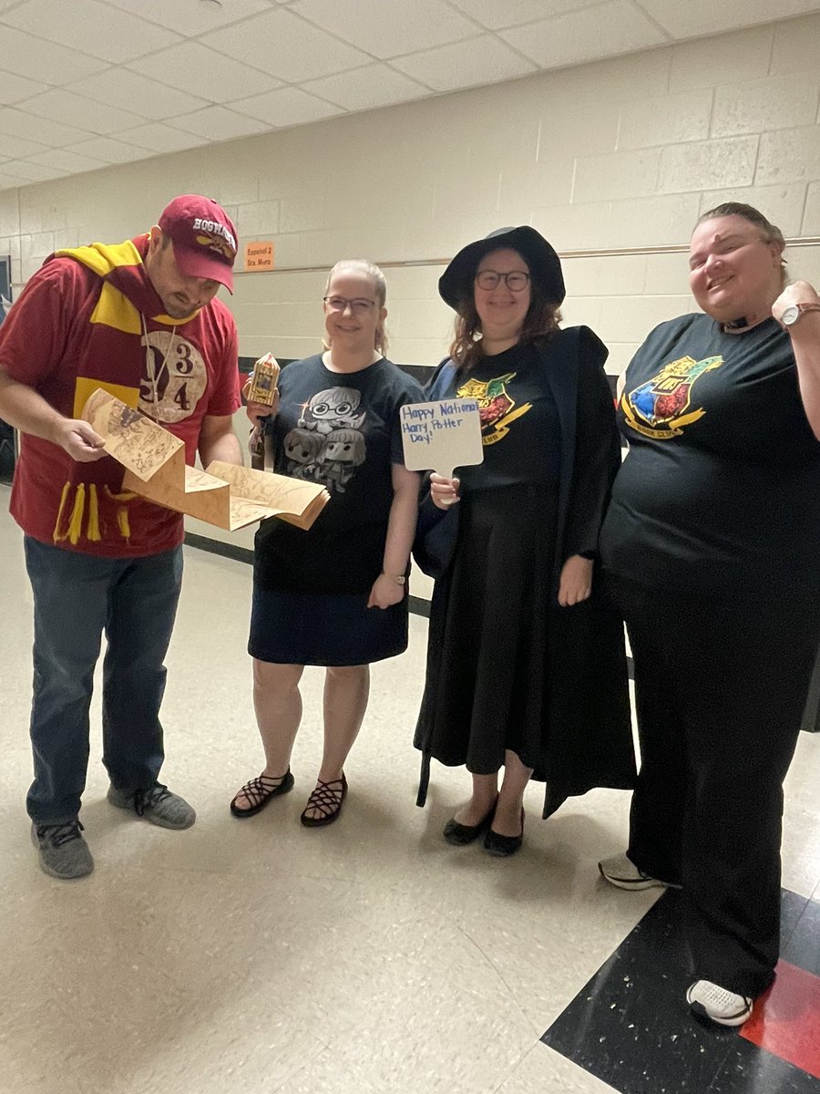 Happy National Harry Potter Day from the  Woodcreek Elective hallway! <a href="/HumbleISD_WMS/">Woodcreek Middle</a> <a href="/william_heikell/">Heikell, William</a> @WMSYearbook19 <a href="/WoodcreekA/">WoodcreekArt</a> #bookclub #hogwarts #harrypotter