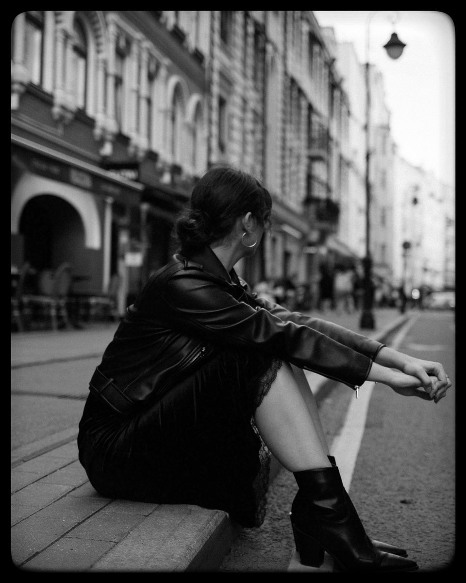 anniemaaaay's tweet photo. Hi here! I’m Anya, lm a photographer and videographer. I want to share my works here. I like to make photos in the film style and black and white. So l hope you will like it too🎞♥️

#nft #nftphotography #videoproduction #NFTphotographers #NFTWorlds https://t.co/9TkAoP7OO5
