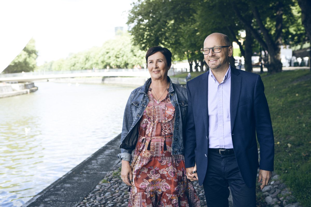 veritas_fi's tweet photo. Suomalaisten keskimääräinen eläke 1 784e/kk kasvoi 20 euroa vuodesta 2020 @etk uusimman tutkimuksen mukaan. Vanhuuseläkkeen keskimäärä oli 1 867e/kk. Sukupuolten välinen ero pysyi ennallaan ja korostuu etenkin Etelä-Suomen kunnissa.

Lue lisää: https://t.co/bi4oGxyLIn

#elake https://t.co/XXwZlex30h