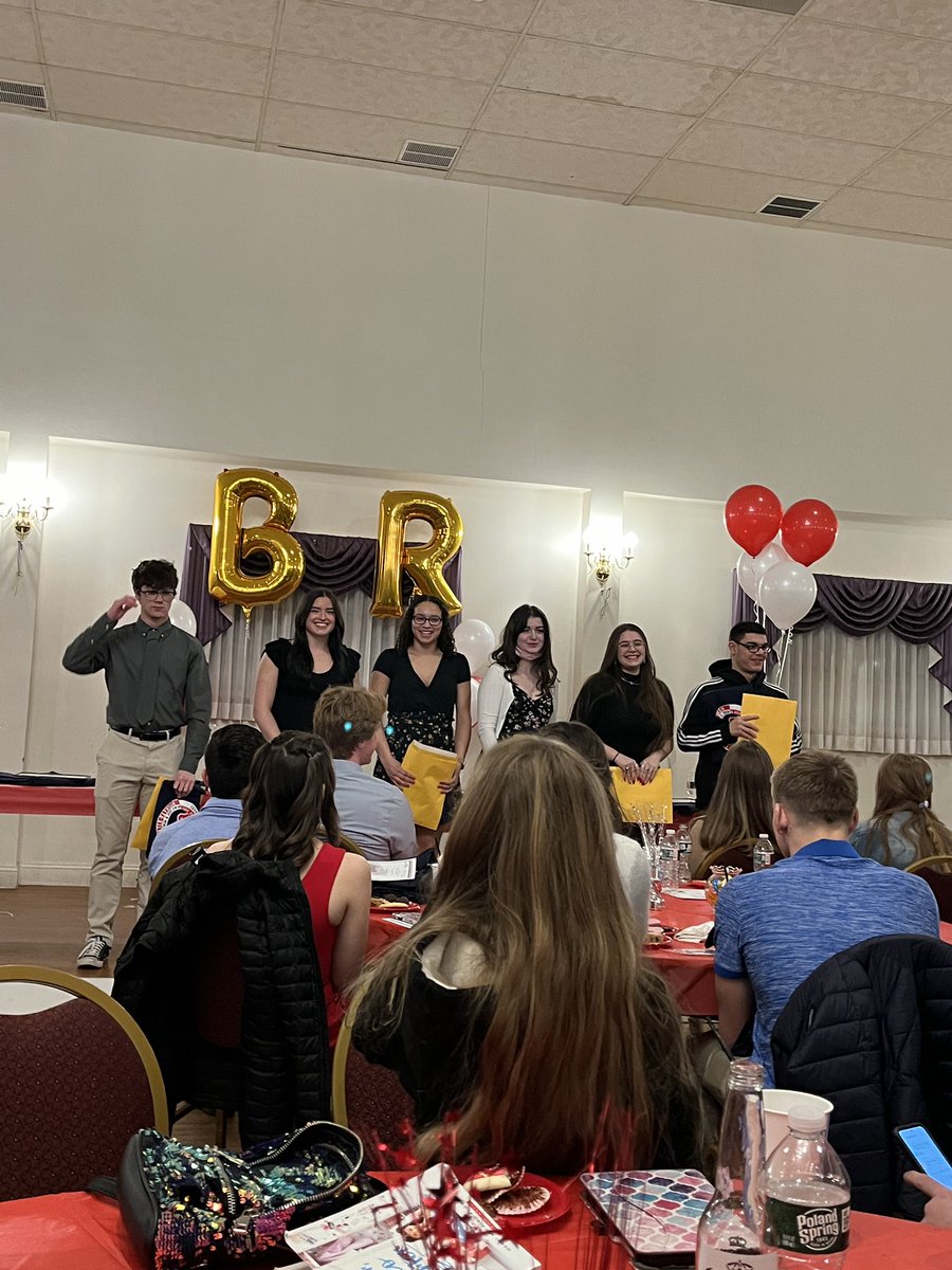 BR Swim & Dive tweet media