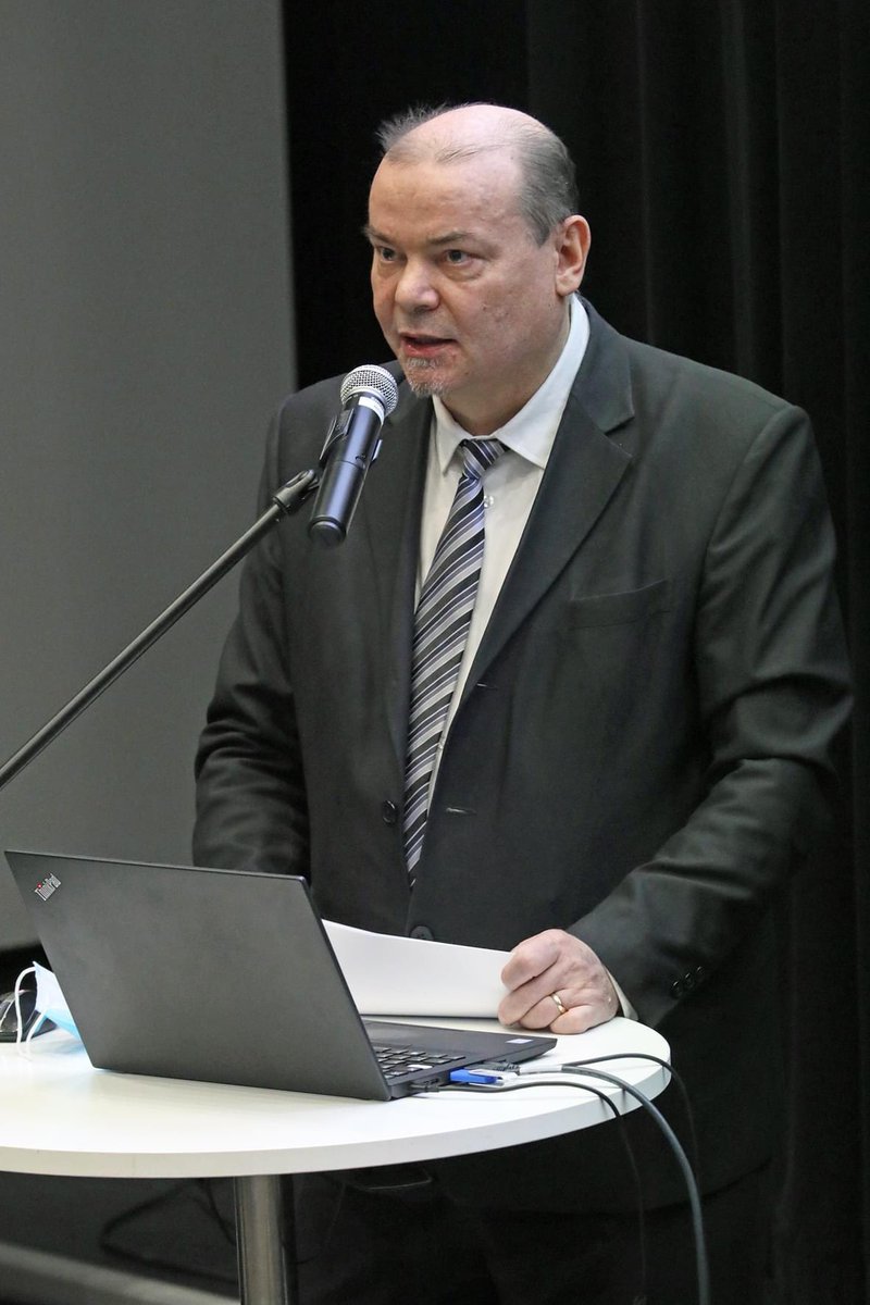 Parkanon kaupunginjohtaja Jari Heiniluoma on valittu <a href="/TimoReina/">Timo Reina</a> ’n  sijaiseksi Kuntaliiton varatoimitusjohtajaksi. <a href="/Kuntaliitto/">Kuntaliitto | Kommunförbundet</a> on tänään päättänyt asiasta, ja Heiniluoma hakee virkavapaata sijaistamisen ajaksi. 

facebook.com/10006805642752…