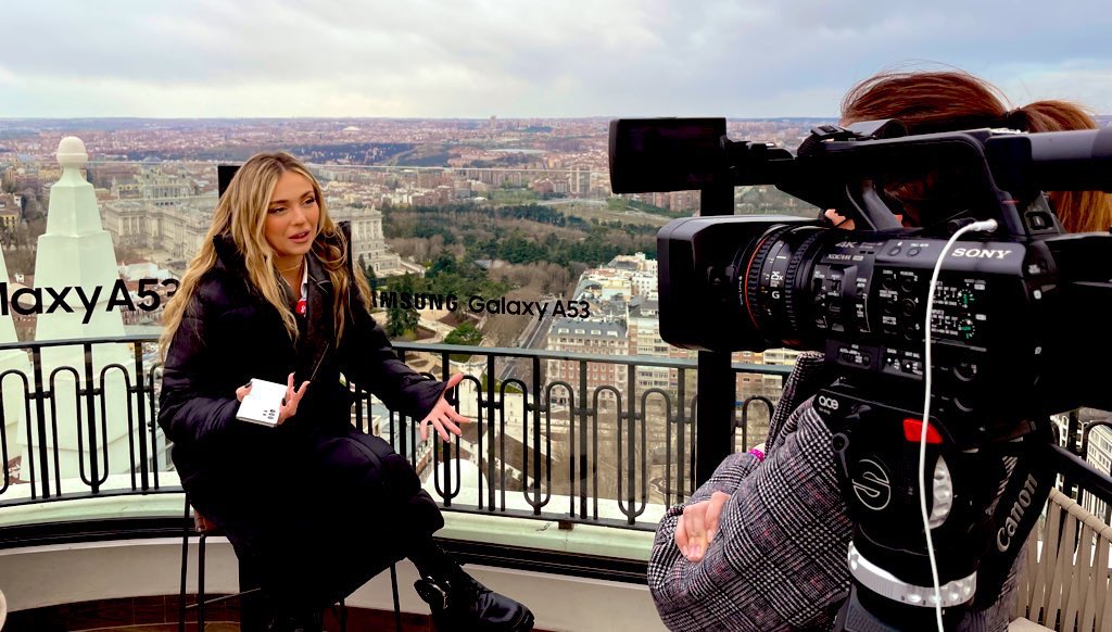 The Cris Corner tweet media