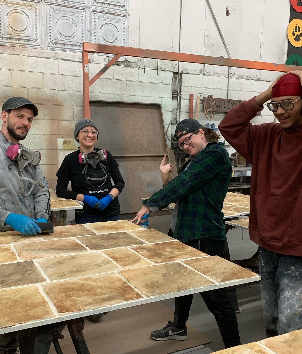 MeganC_Design's tweet photo. I had such a great time doing some scenic and special effects work with some awesome people for the Harry Potter Exhibit in Philly! Harry Potter is a world that I have always loved and it was so much fun being able to paint all over it! https://t.co/PWhN7zKfj3