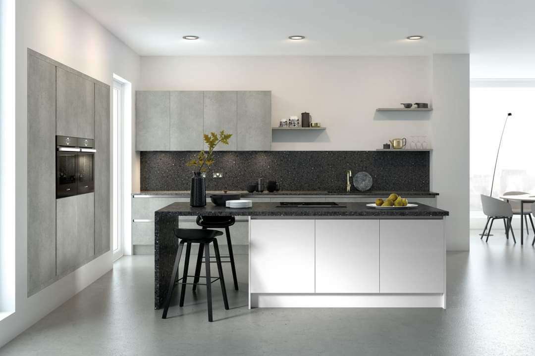 Builderdorm's tweet image. This gorgeous #truehandlelesskitchen is available in a variety of finishes with all the characteristics of a #modernkitchen design. Take a look at our Luminous range - builderdorm.co.uk/product/lumino… #truehandleless #handlelesskitchen #kitcheninstallation #kitchendesign #builderdorm
