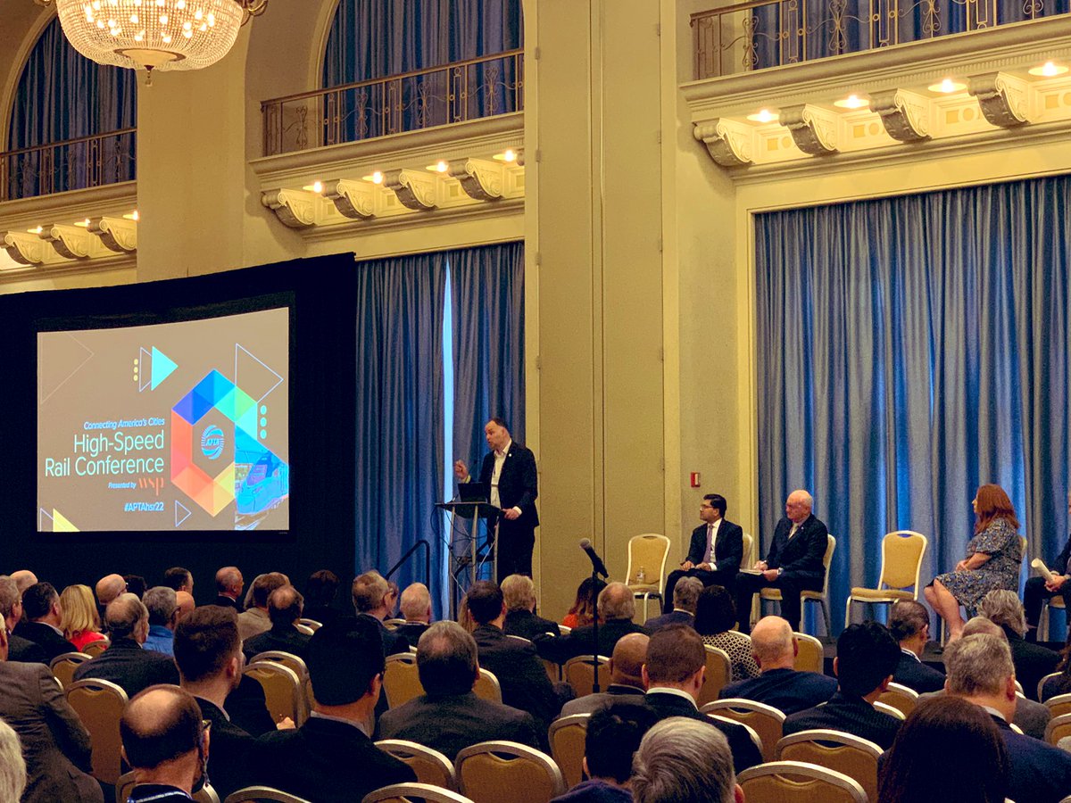 Molly Mitzner tweet media