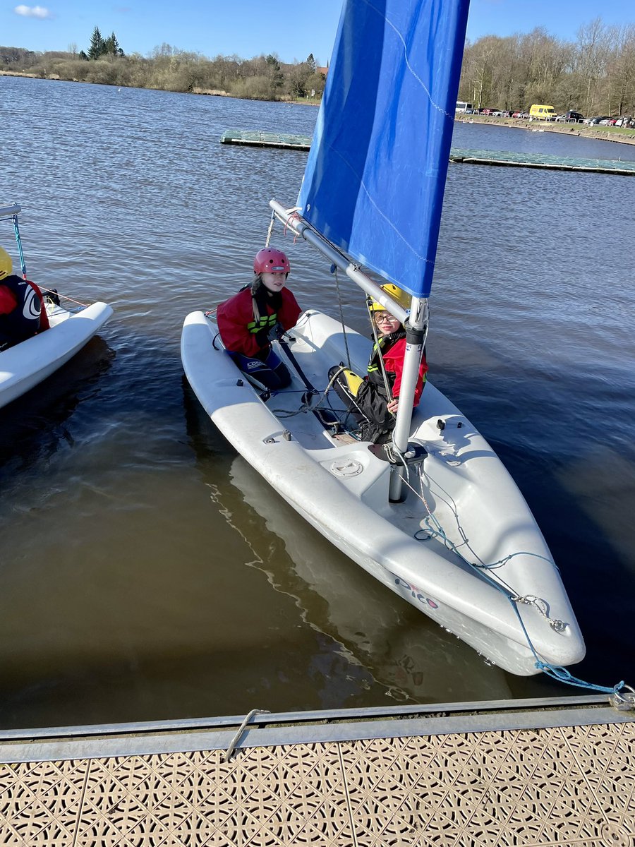 maguire_mark's tweet photo. @MarthaPrimary Day 3 of P6 sailing, jumping in and power boating. https://t.co/GNyVGGCSae