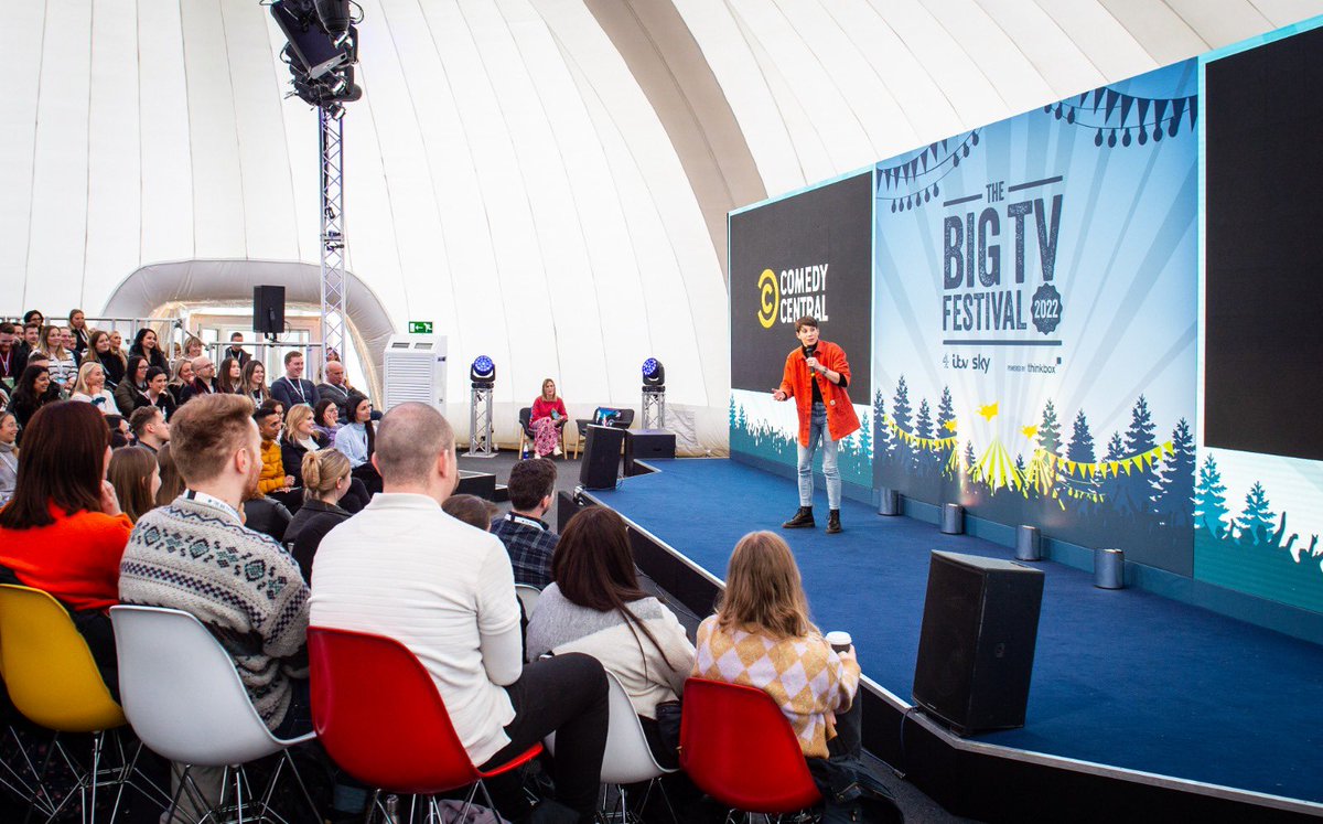 TheBigTVFest's tweet photo. What an amazing Comedy Central set from the very talented @suziruffell !😂🙌 📸@WHLJohnston #bigtvfestival #btvf https://t.co/Abhmt7tNfh