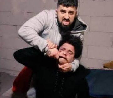 30 suç kaydı bulunan ve işitme engelli bir gence işkence yapan Fırat Kaya, 10 yıl hapis cezasına çarptırıldı. 

Kaya'nın tutuklu olduğu süre göz önüne alınarak tahliyesine karar verildi.