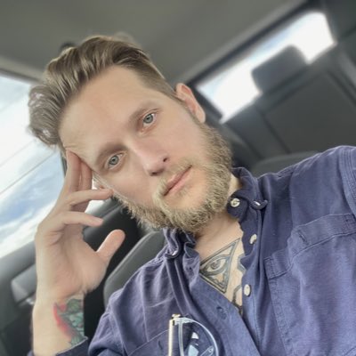 #NewProfilePic https://t.co/Enb6HSwES7<a href="/tag/newprofilepic"class="tags">#NewProfilePic</a>